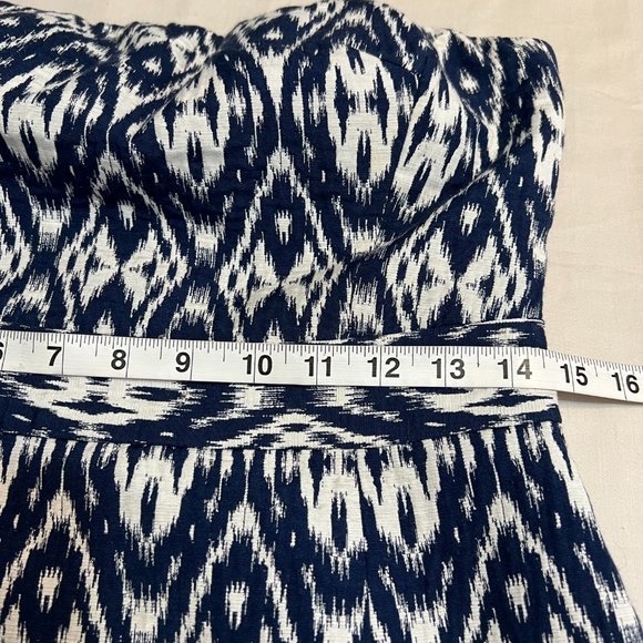 Banana Republic Women's Strapless Dress White Navy Geometric Size 6P Cocktail - Picture 9 of 11